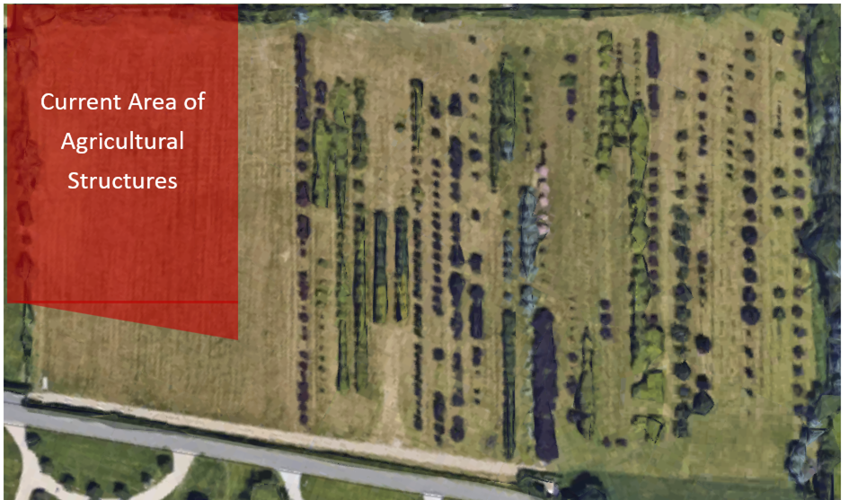 An aerial view of a field

Description automatically generated